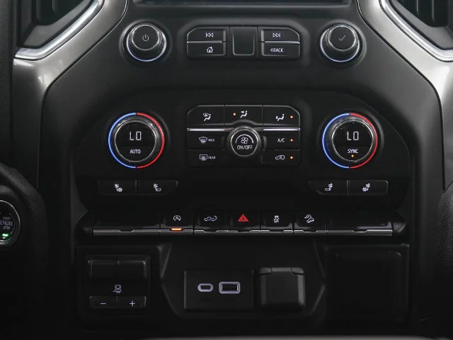 Used 2020 Northsky Blue Metallic Chevrolet LT Trail Boss image 18