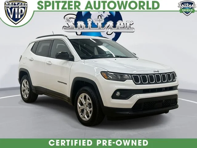 Used 2024 White Jeep Latitude image 1