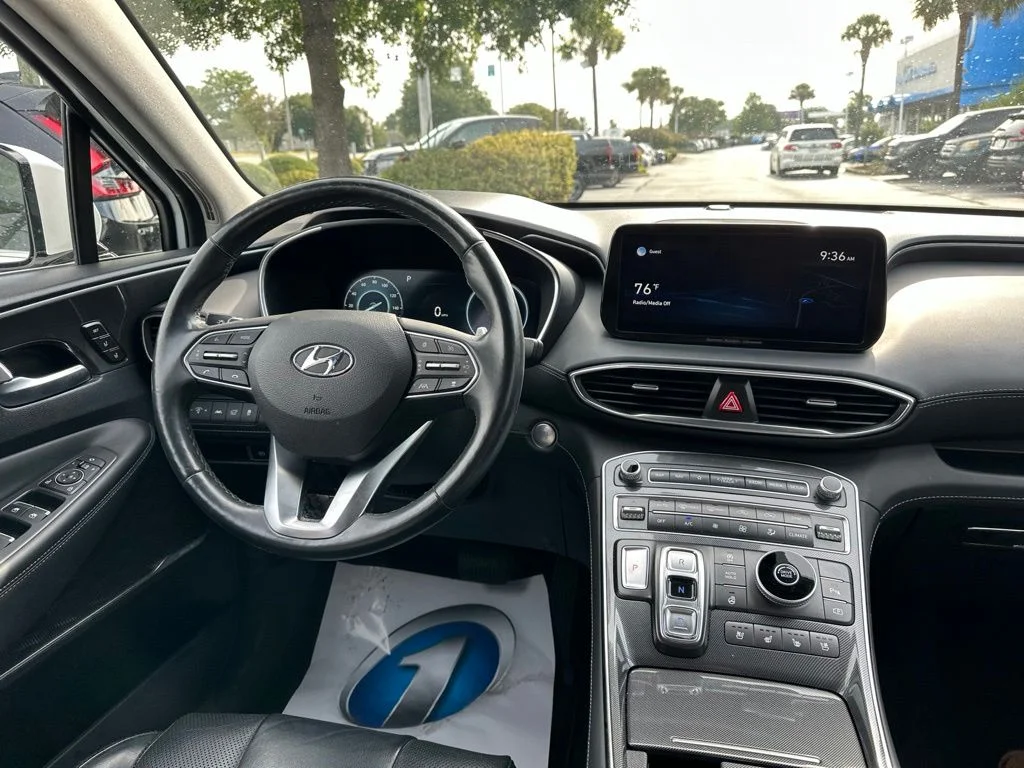 Used 2021 Quartz White Hyundai Limited image 17
