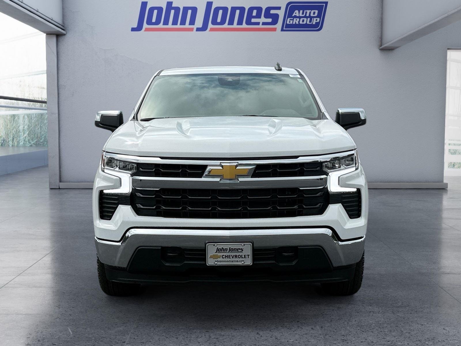 New 2026 Summit White Chevrolet LT image 8