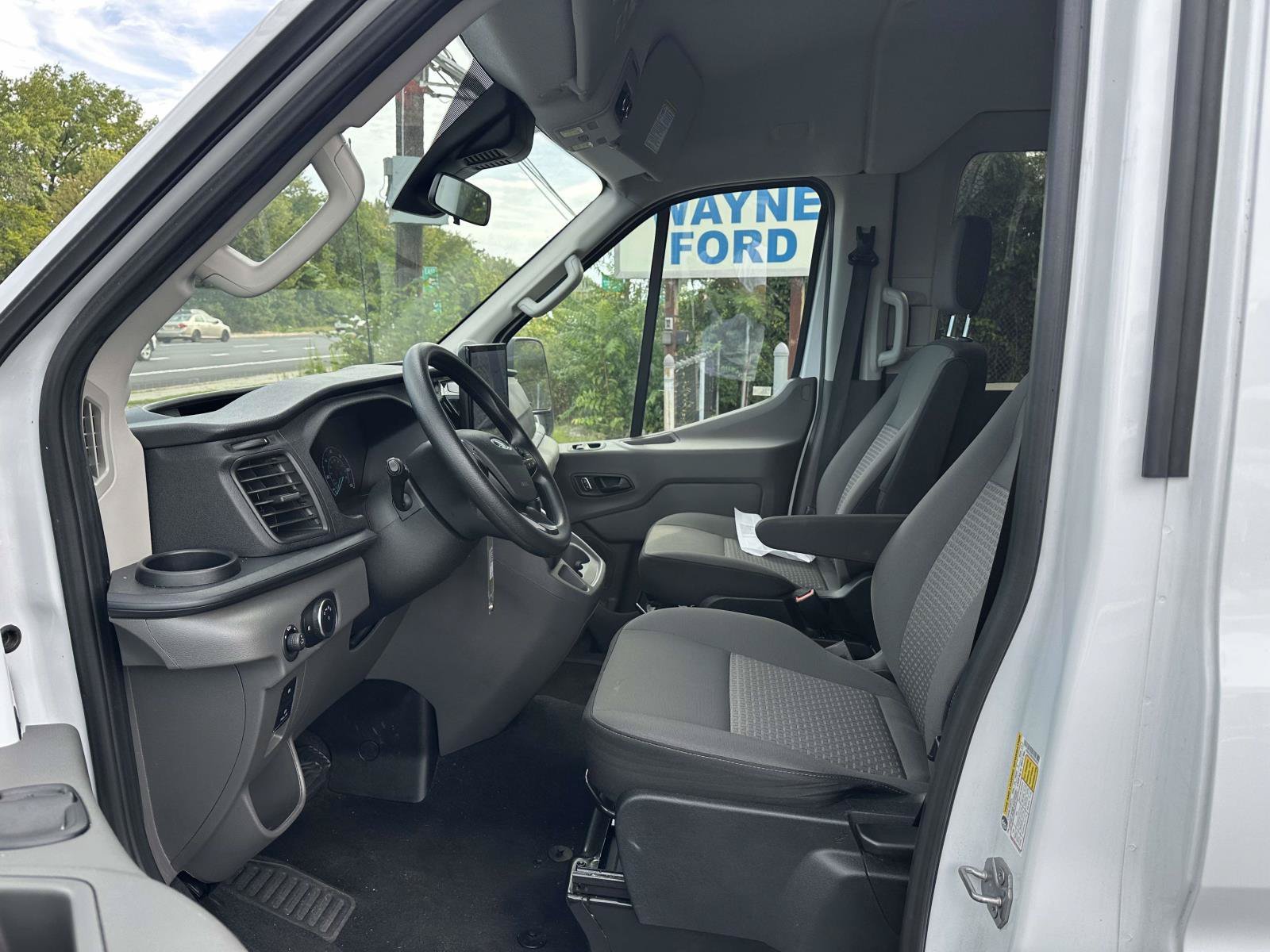 Certified Used 2025 White Ford XLT image 17