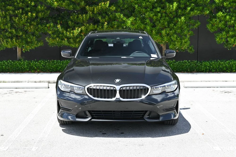 Used 2019 Black BMW 330i image 2
