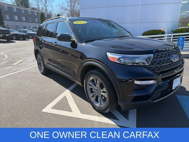 2023 Ford Explorer XLT 4WD's photo