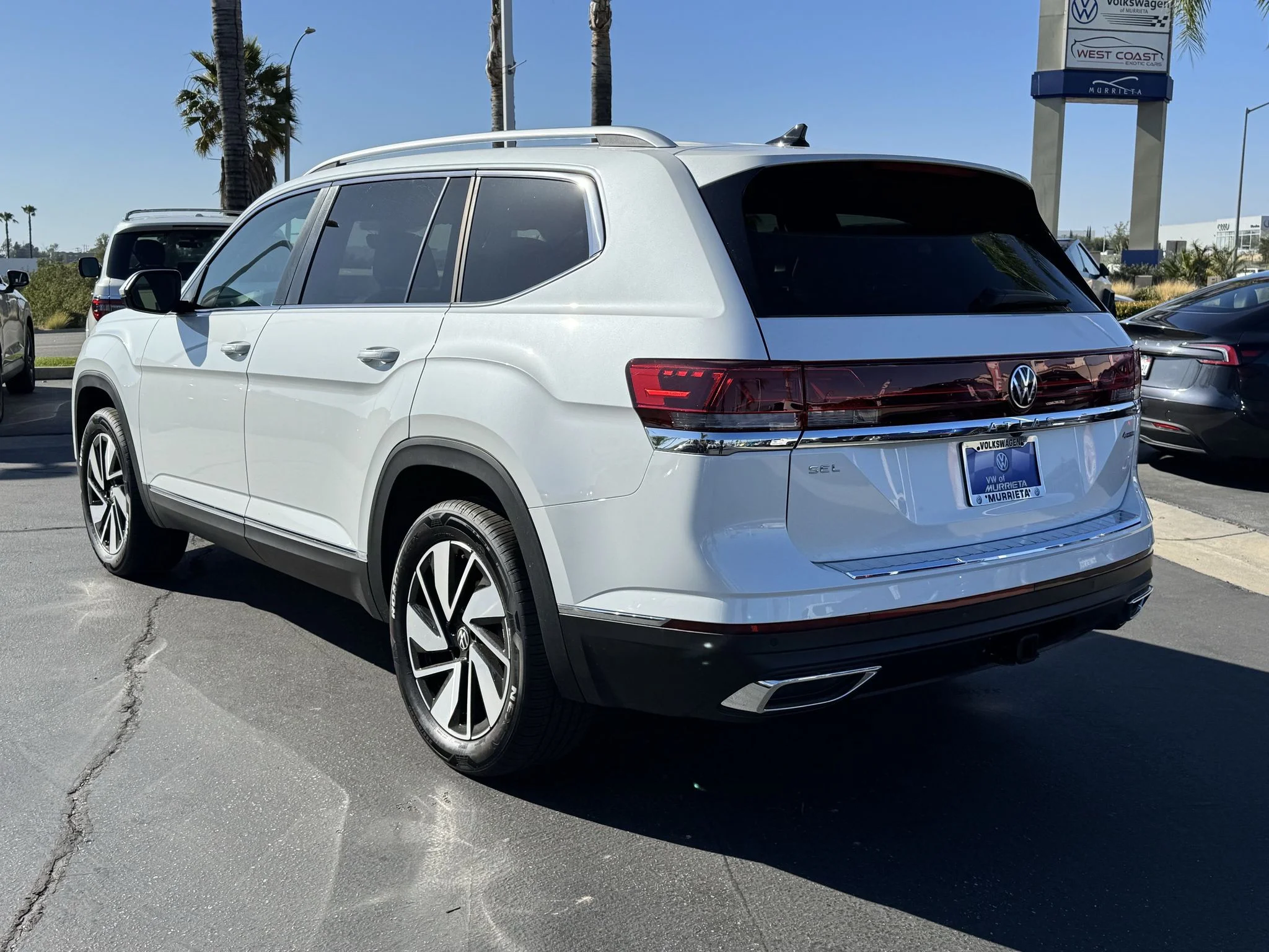 New 2026 Opal White Pearl Volkswagen 2.0T SEL image 6