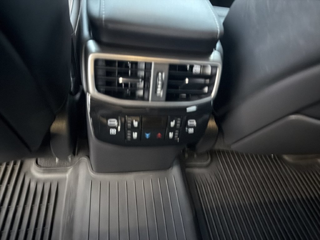 2023 Lexus RX 350 - Photo 23