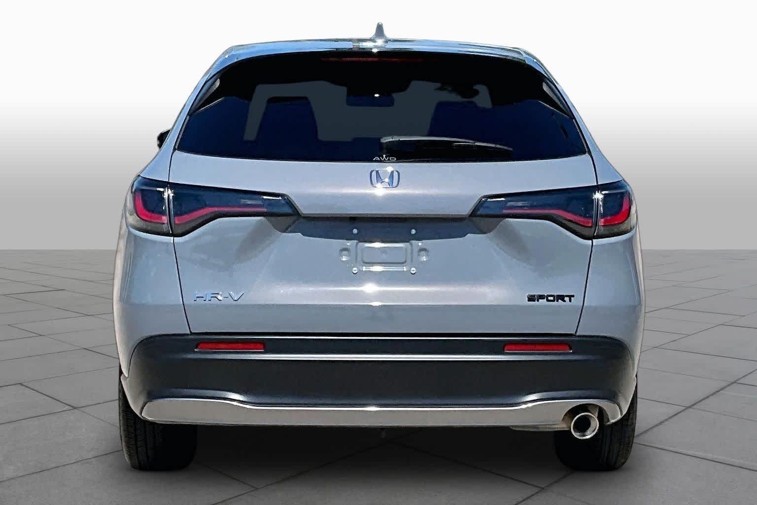 Certified Used 2024 Urban Gray Pearl Honda 5DR AWD SPORT image 5