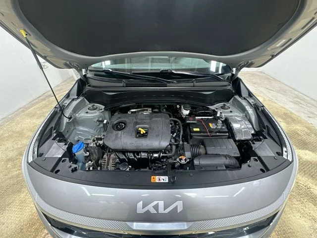 Used 2022 Gray Kia EX image 19
