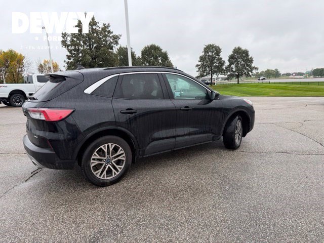 Used 2022 Agate Black Metallic Ford SEL image 14