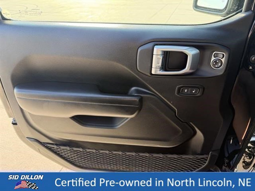 Used 2021 Black Clear Coat Jeep Rubicon image 19