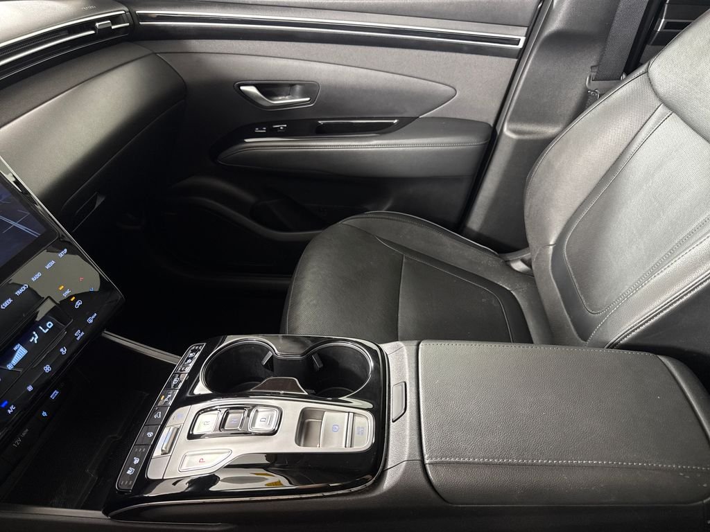 2022 Hyundai Tucson Limited - Photo 19