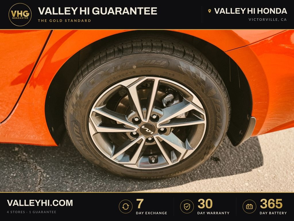 Used 2023 Red Kia LXS image 13