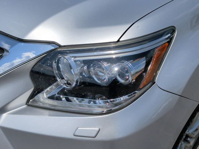 Used 2018 Silver Lexus 460 image 10