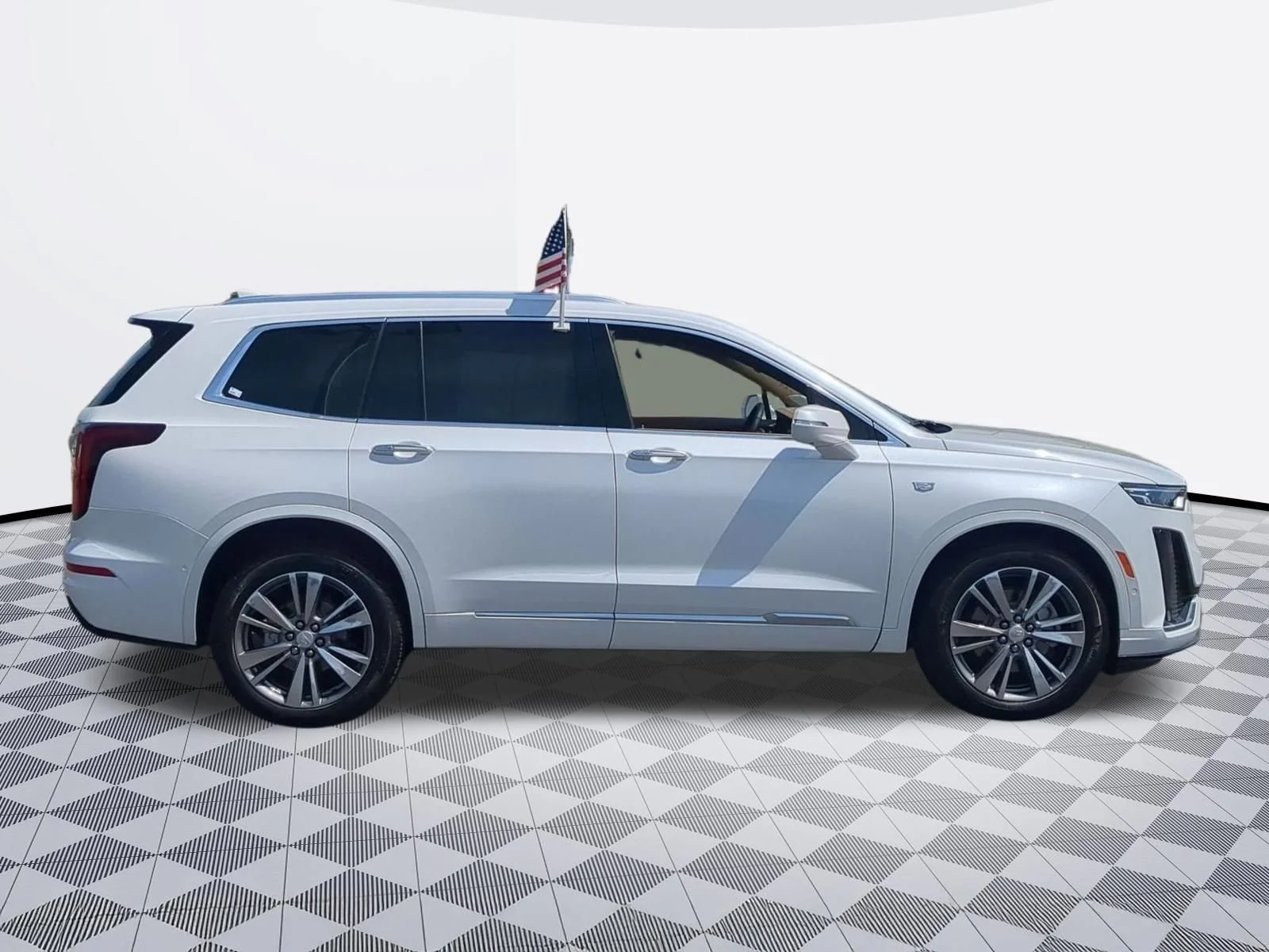 Used 2020 Crystal White Tricoat Cadillac AWD Premium Luxury image 8