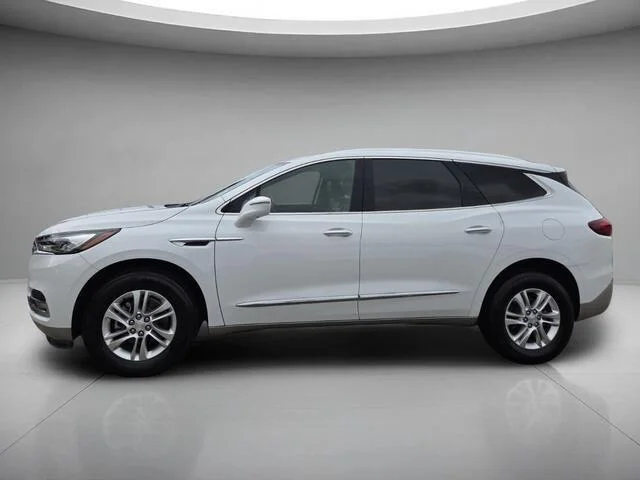 Used 2020 Summit White Buick Essence image 2