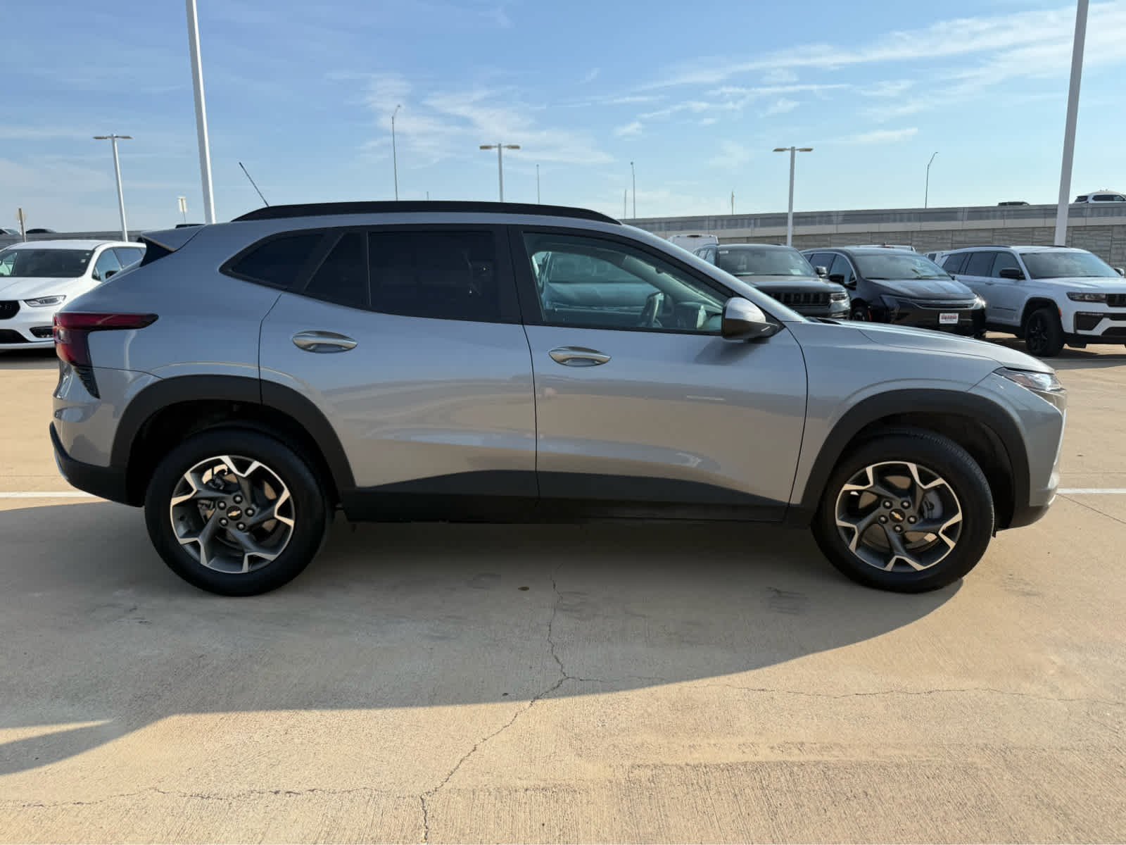 Used 2025 Sterling Gray Metallic Chevrolet LT image 5