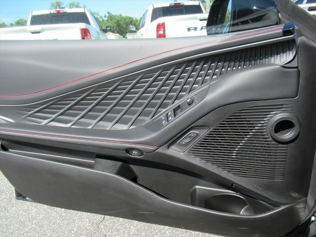 New 2026 Diamond Black Crystal Pearlcoat Dodge R/T image 17