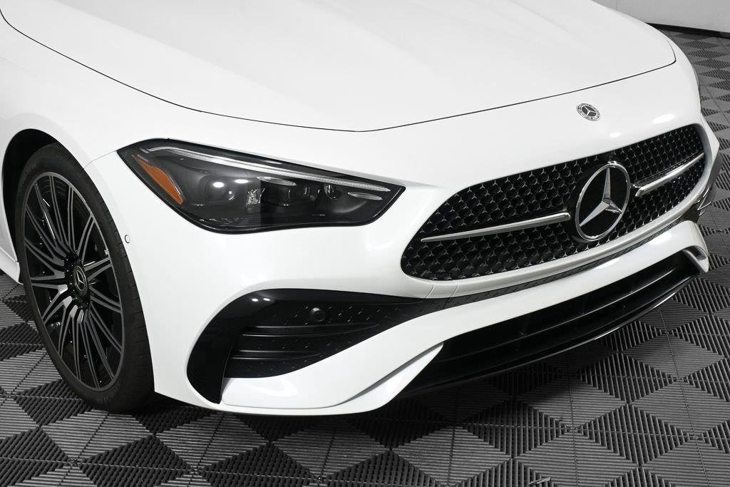 New 2027 MANUFAKTUR Moonlight White Metallic Mercedes-Benz CLE 450 image 66
