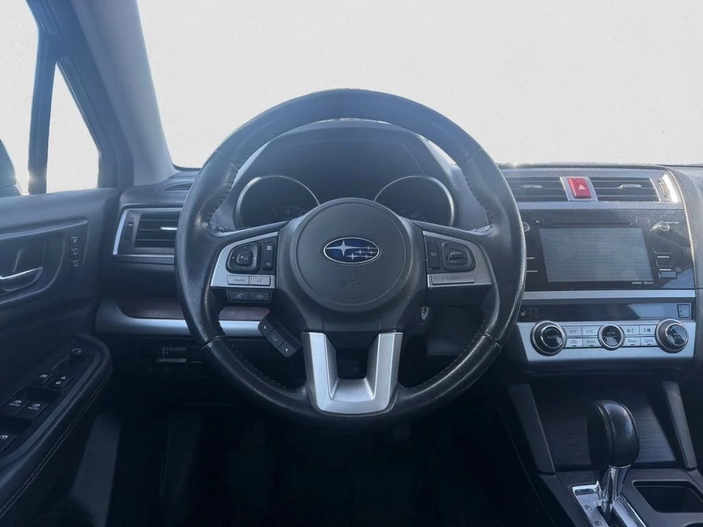 Used 2015 Gray Subaru 2.5i image 10