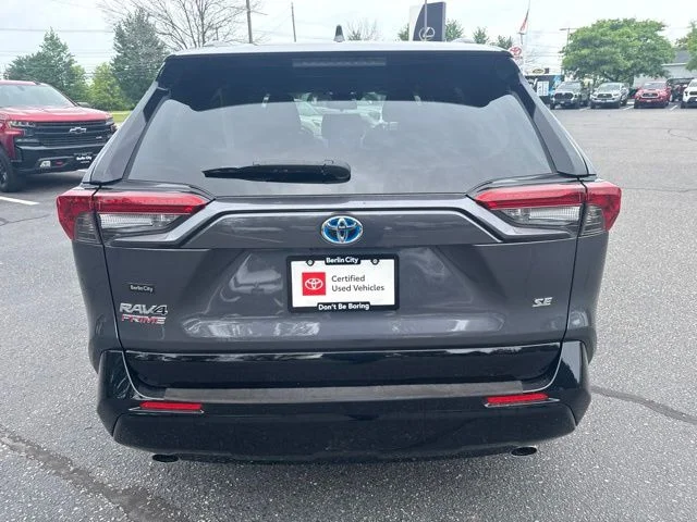 Used 2023 Magnetic Gray Metallic Toyota SE image 4