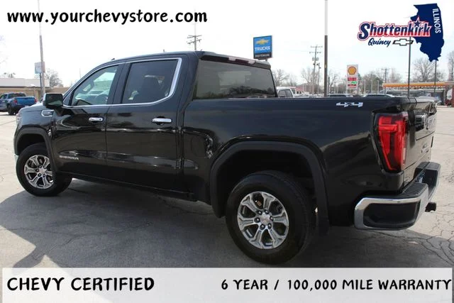 Used 2025 Black GMC SLT image 3