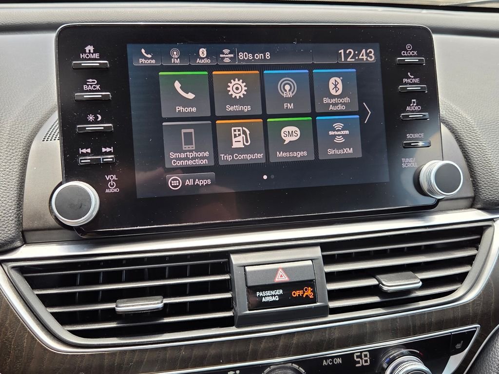 Used 2018 White Honda EX-L image 24