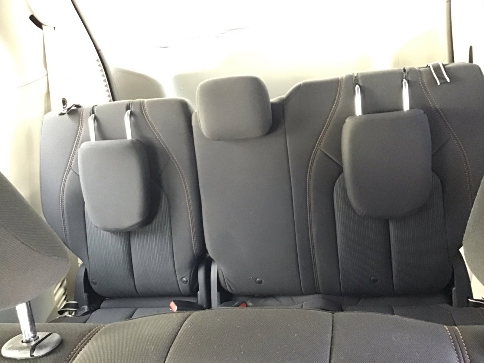 Used 2018 Velvet Red Pearlcoat Chrysler L image 22