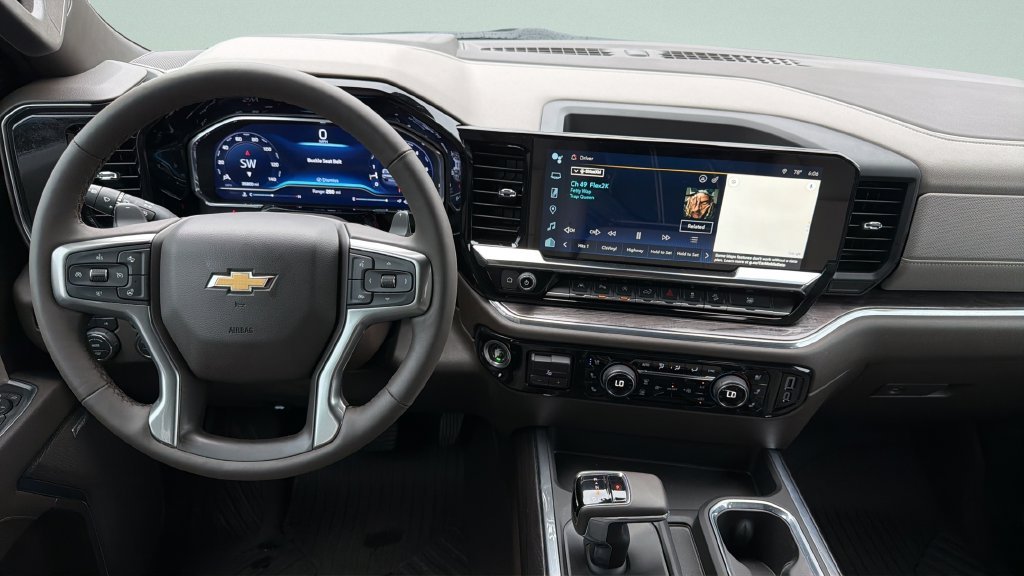 Used 2024 Blue Chevrolet LTZ image 19