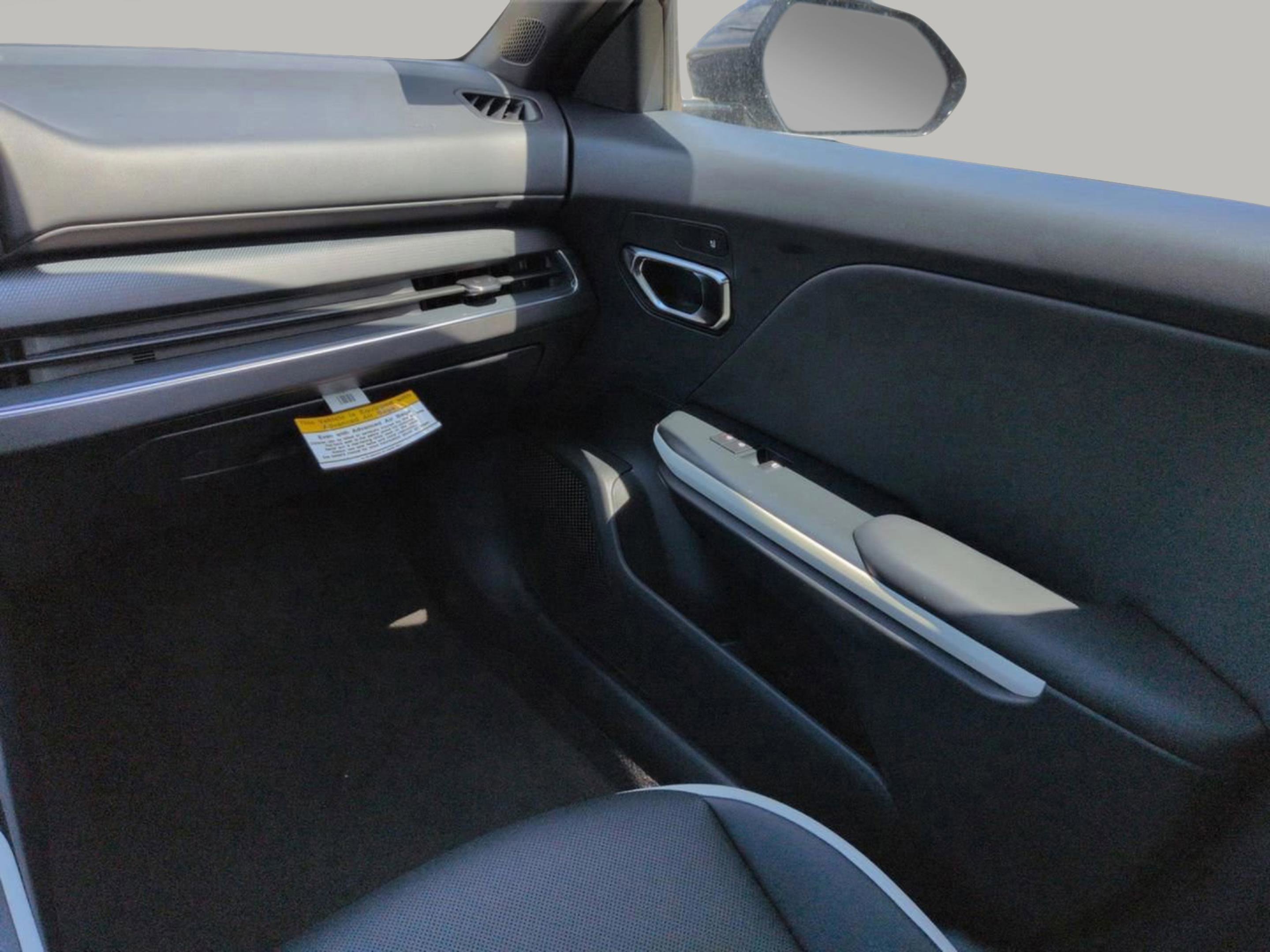 New 2026 Interstellar Gray Kia GT-Line image 18