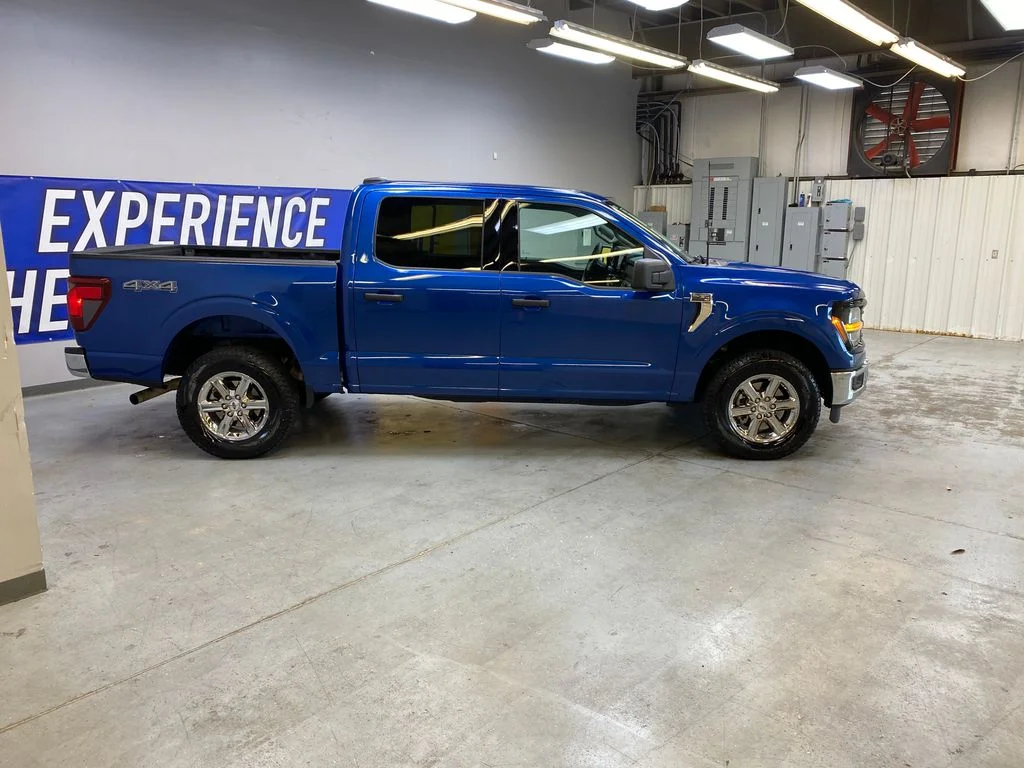 2025 Ford F-150 XLT - Photo 8