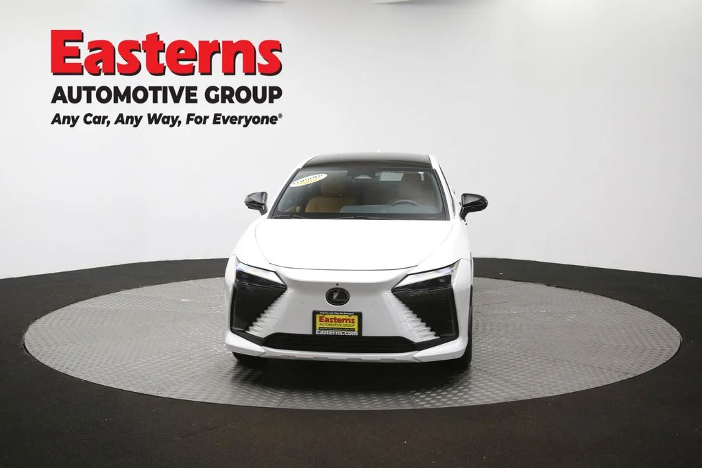 Used 2023 White Lexus 450e Premium image 54