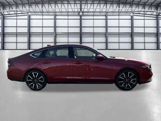 New 2026 Radiant Red Metallic Honda Touring image 6