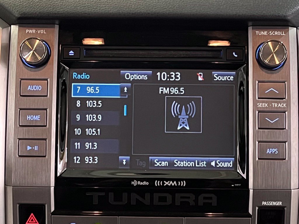 Used 2017 Super White Toyota SR5 image 20