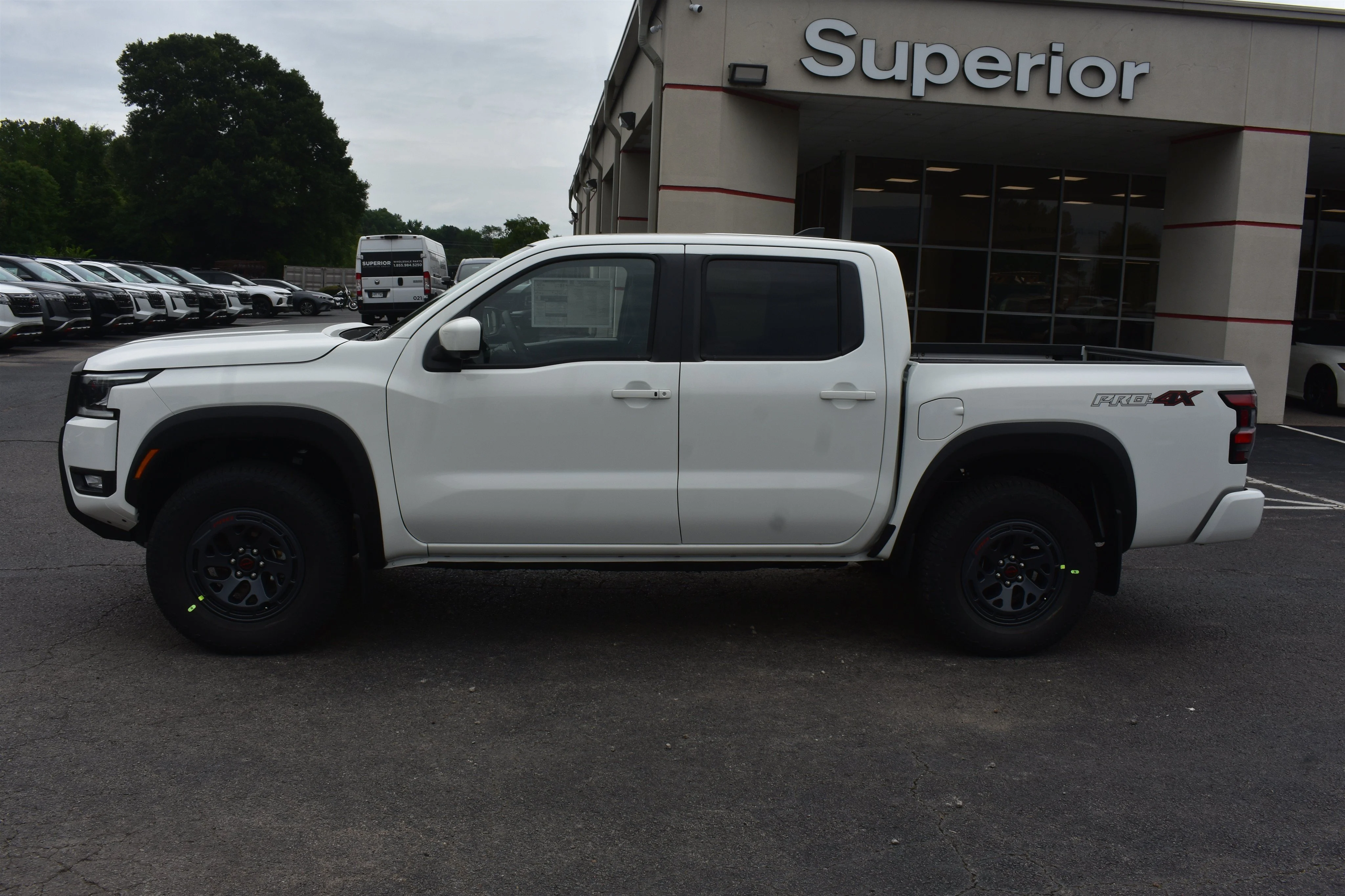 New 2026 Glacier White Nissan PRO-4X image 9