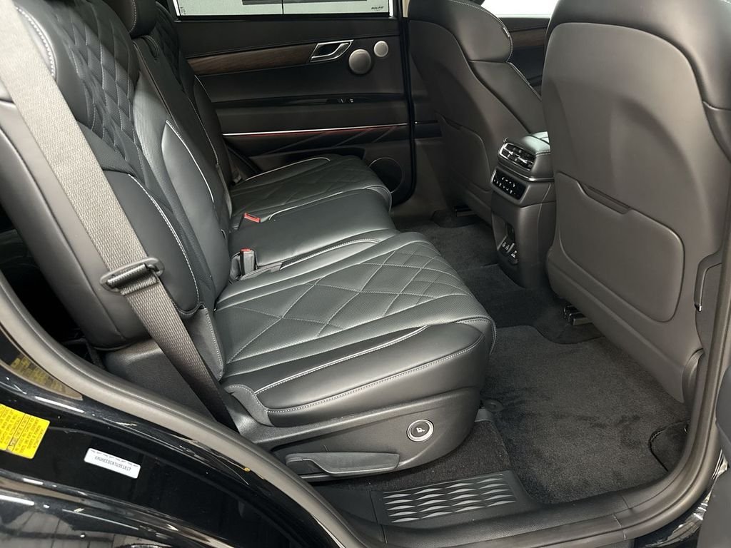 New 2026 Black Genesis 3.5T Prestige image 15