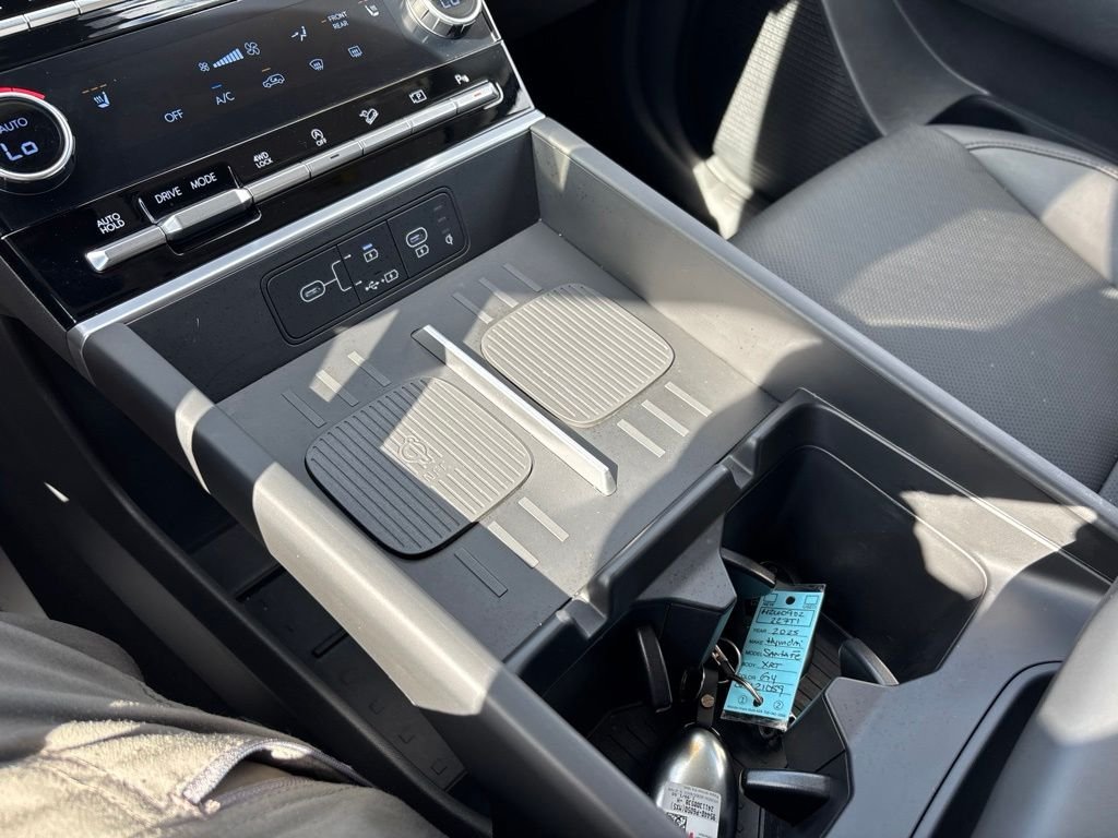 Used 2025 Gray Hyundai XRT image 33