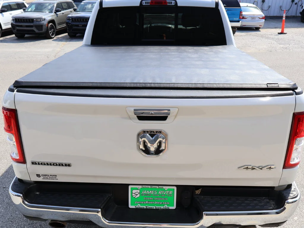Used 2019 White Ram Big Horn/Lone Star image 13