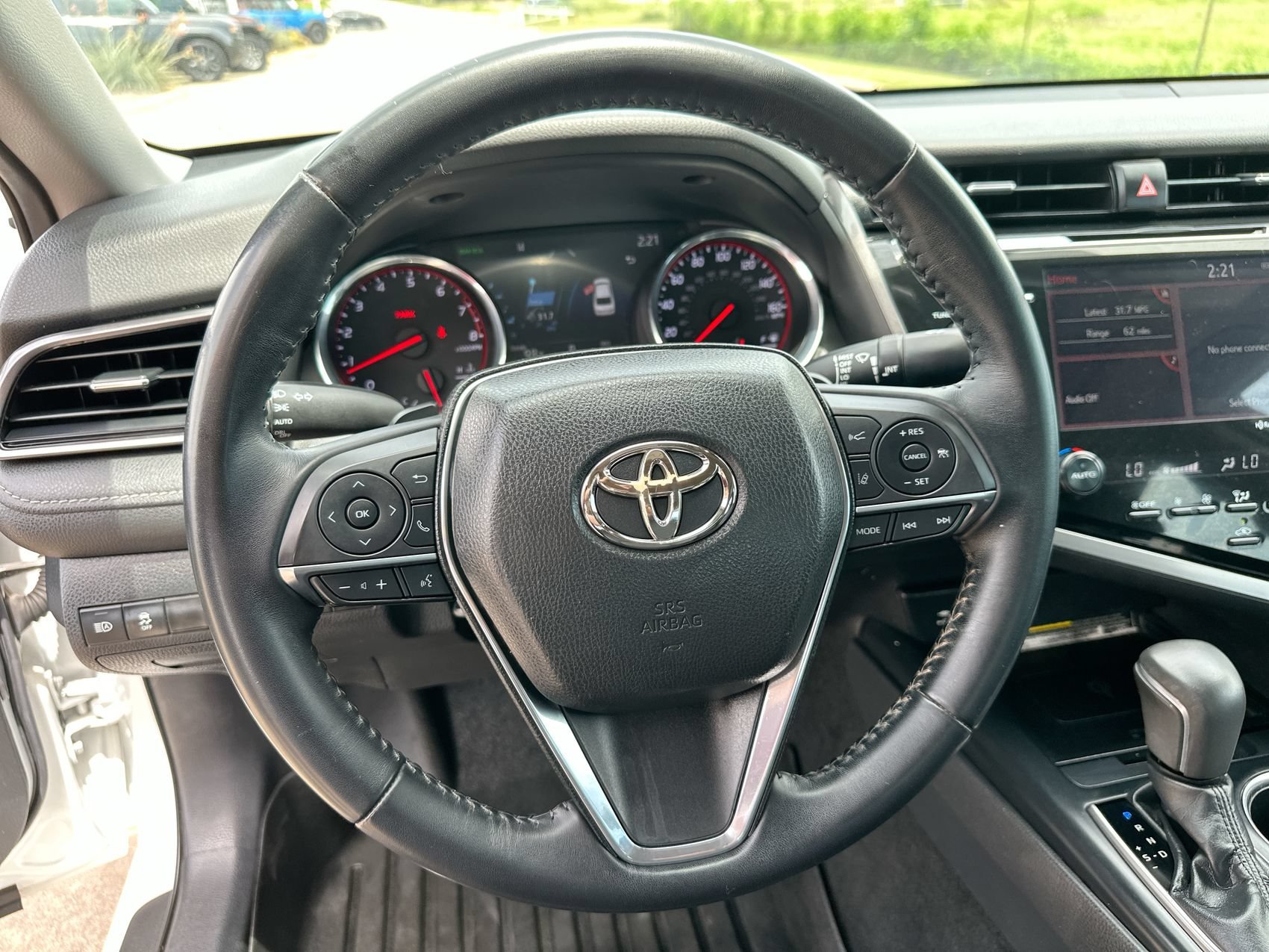 Used 2019 Pearl Toyota XSE image 14