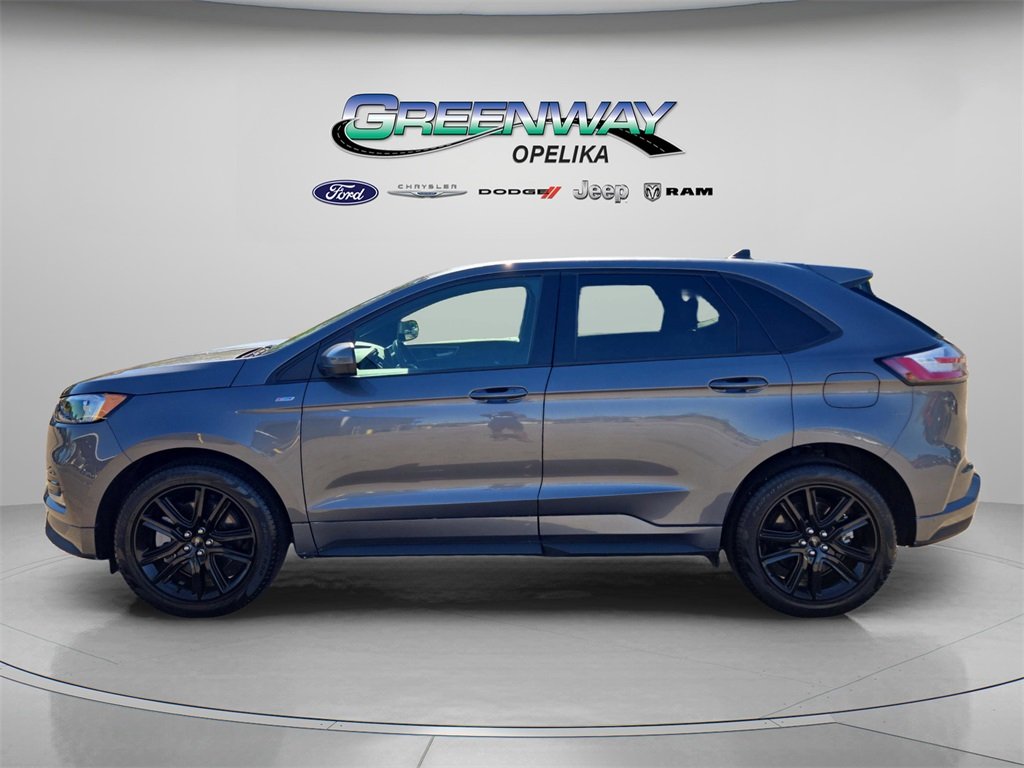 2024 Ford Edge ST photo 4