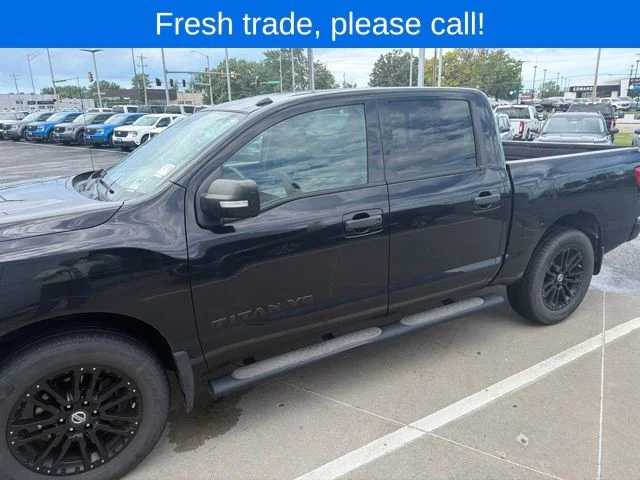 2018 Nissan Titan SV