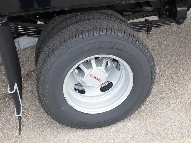 2025 GMC Sierra 3500HD Pro - Photo 20