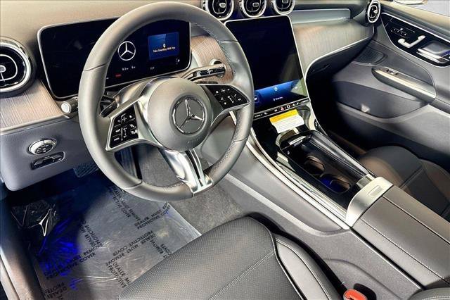New 2026 Black Mercedes-Benz GLC 300 image 39