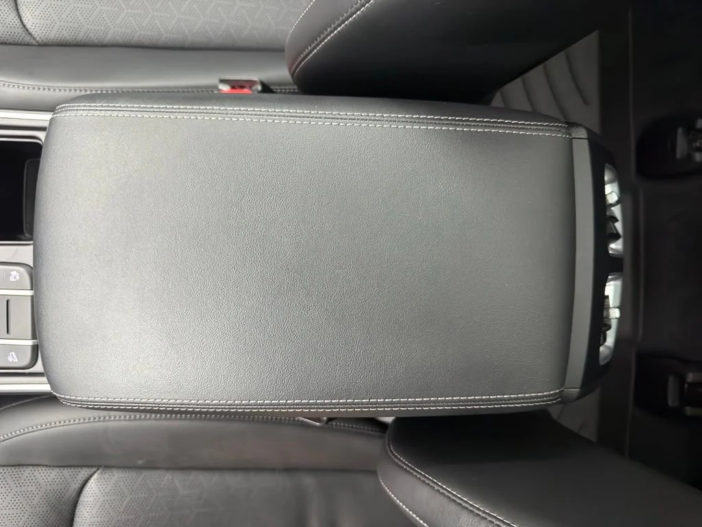 Used 2022  Kia X-Line S image 29