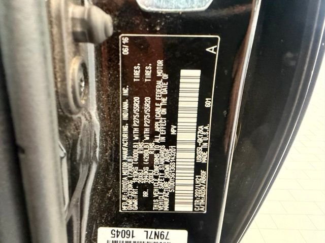 Used 2016 Black Toyota Platinum image 17