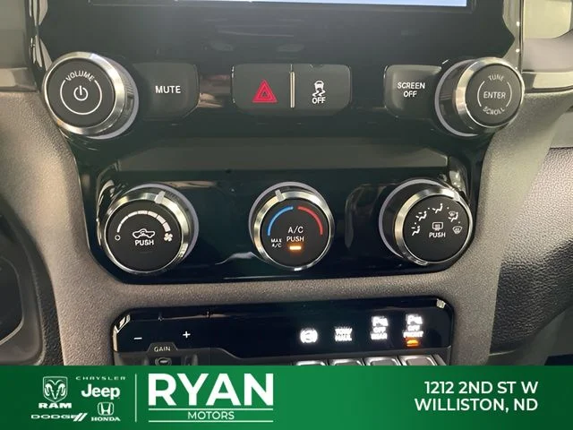 2025 RAM 2500 Tradesman - Photo 29