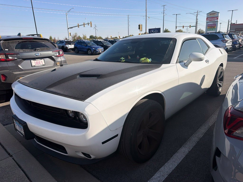 Used 2018 Dodge Challenger SXT with VIN 2C3CDZAG8JH121734 for sale in Savoy, IL