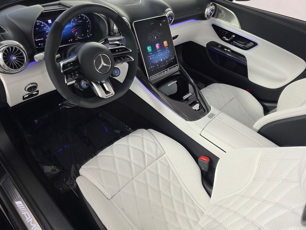 New 2027 Obsidian Black Metallic Mercedes-Benz AMG® SL 63 Roadster image 11