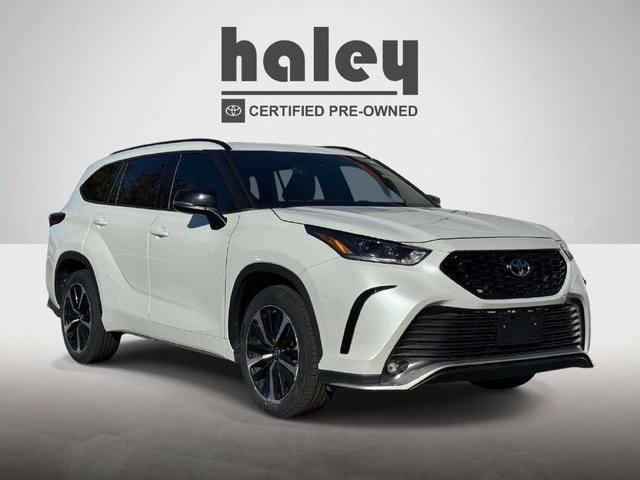 2022 Toyota Highlander XSE