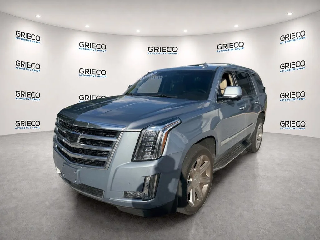Used 2016 Gray Cadillac Premium image 5