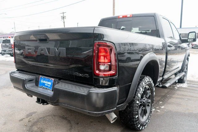 New 2026 Diamond Black Crystal Pearl-Coat Exterior Paint RAM Tradesman image 5