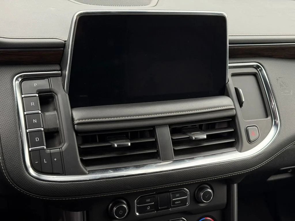 Used 2024 Silver Sage Metallic Chevrolet Premier image 16